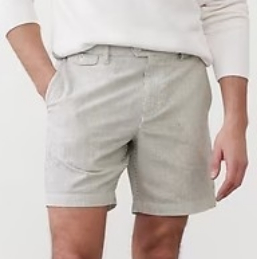 Banana Republic Men's Linen Blend Short Size 35"